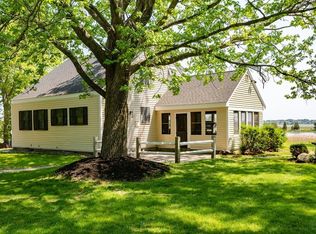 24 Marthas Ln, Scituate, MA 02066