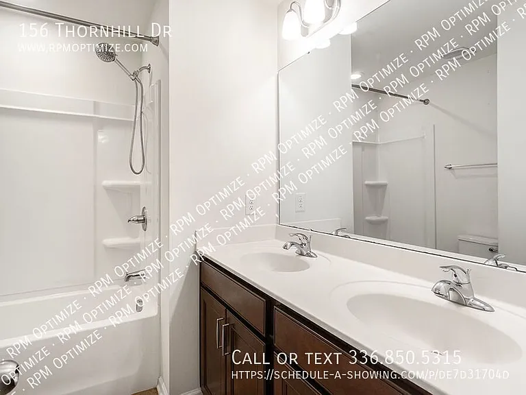 156 Thornhill Dr — Photo 32