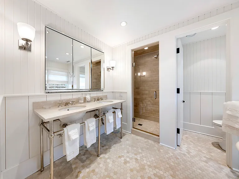 219 Quimby Ln — Photo 21