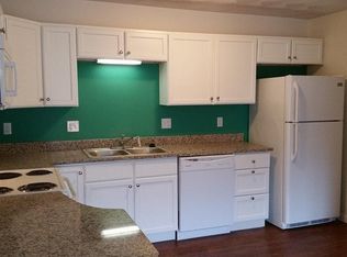 86 Waterman Ave APT 11, North Providence, RI 02911