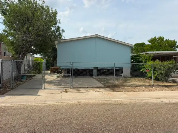 814 Flag St, Laredo, TX 78043