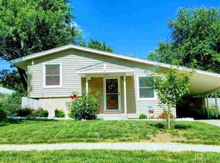 1330 Lancaster Ln, Lincoln, NE 68505