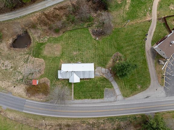 3rd image of 6805 Wilson Hwy