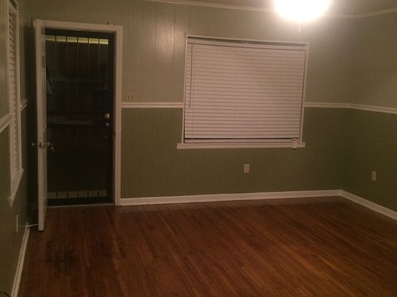 2nd image of 4714 Lynch Dr