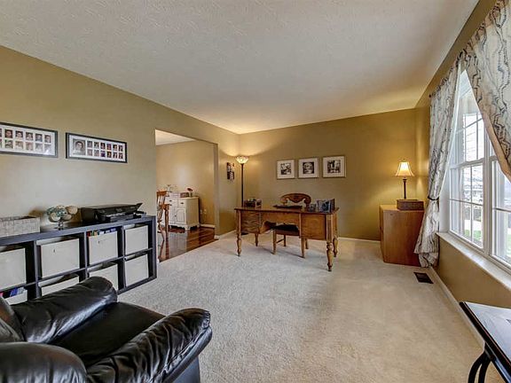 4th image of 6964 Bermuda Dr