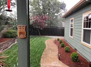 377 Patricia Ln, Eagle Pt, OR 97524