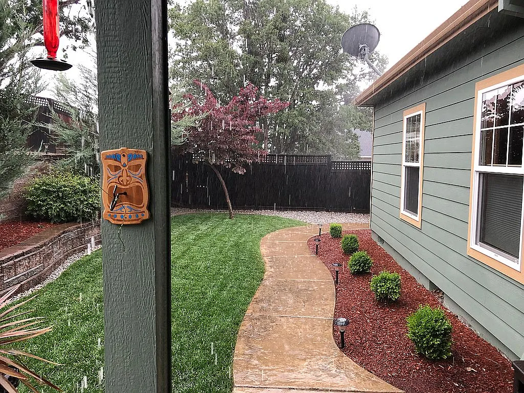 377 Patricia Ln photo 1
