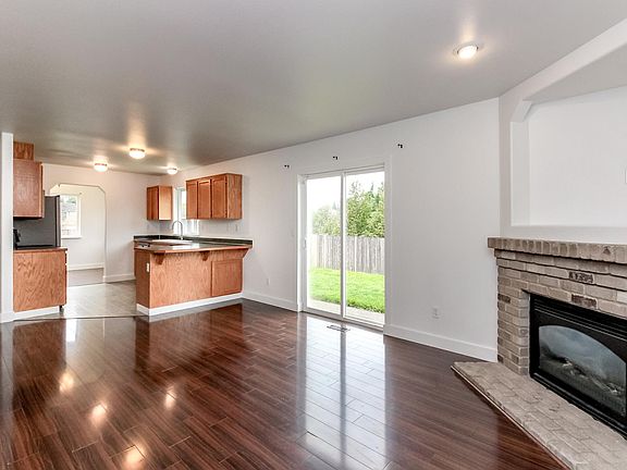 5th image of 2504 186th Street Ct E