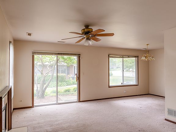 2nd image of 513 Willowcreek Ct