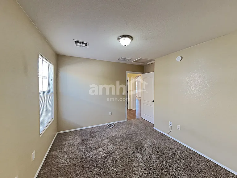 7948 S Baja Stone Ave — Photo 13