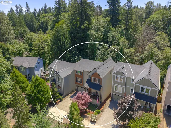 3526 SW Arnold St, Portland, OR 97219