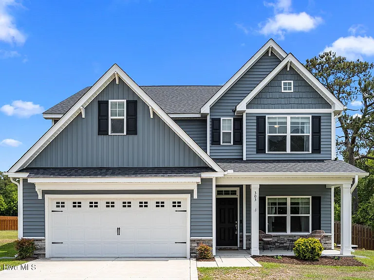 303 Red Cedar Dr — Photo 1