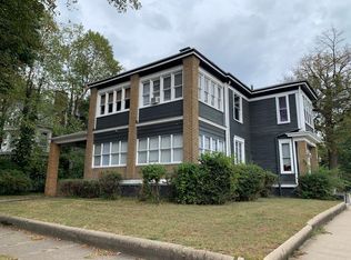 900 Maple Ave #A, Terre Haute, IN 47804