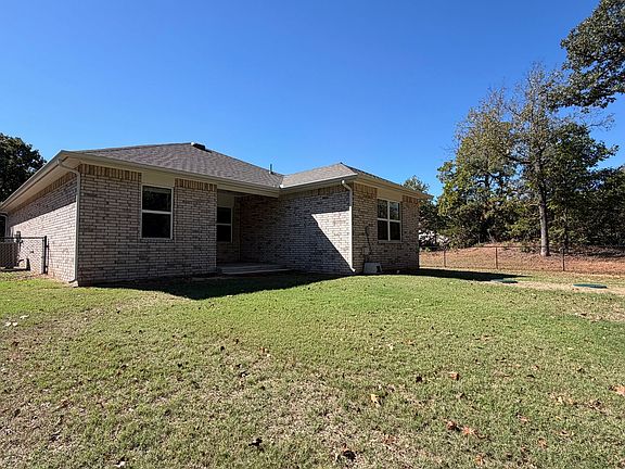 4th image of 16951 Buck Cir
