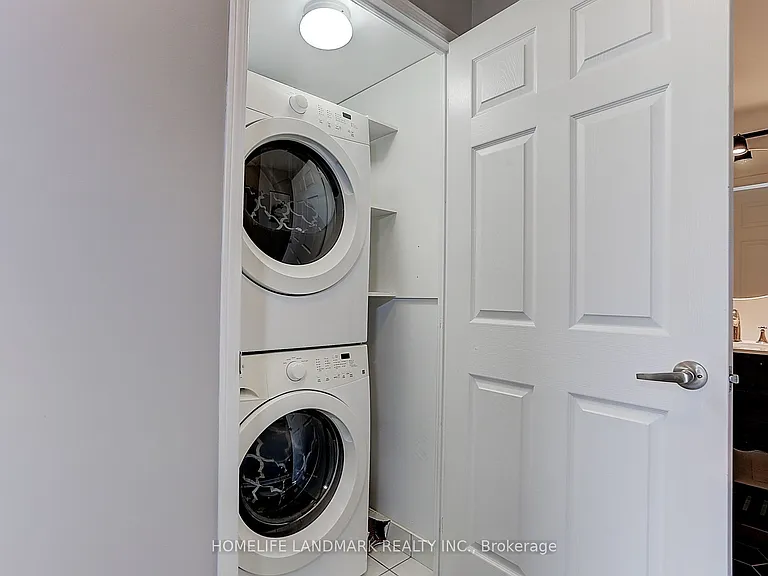 75 King William Cres #1013 — Photo 20