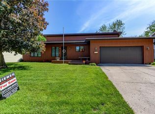 2101 W Melrose Dr, Decatur, IL 62526