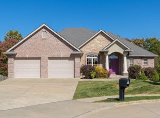 4803 Walnut Ridge Ct, Columbia, MO 65203