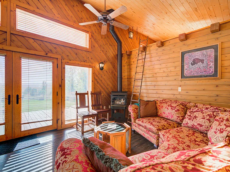 4975 Buffalo Jump Rd — Photo 10