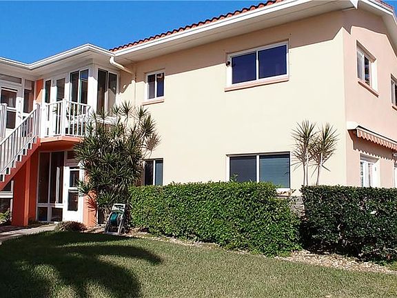 4th image of 241 Skiff Pt APT 4