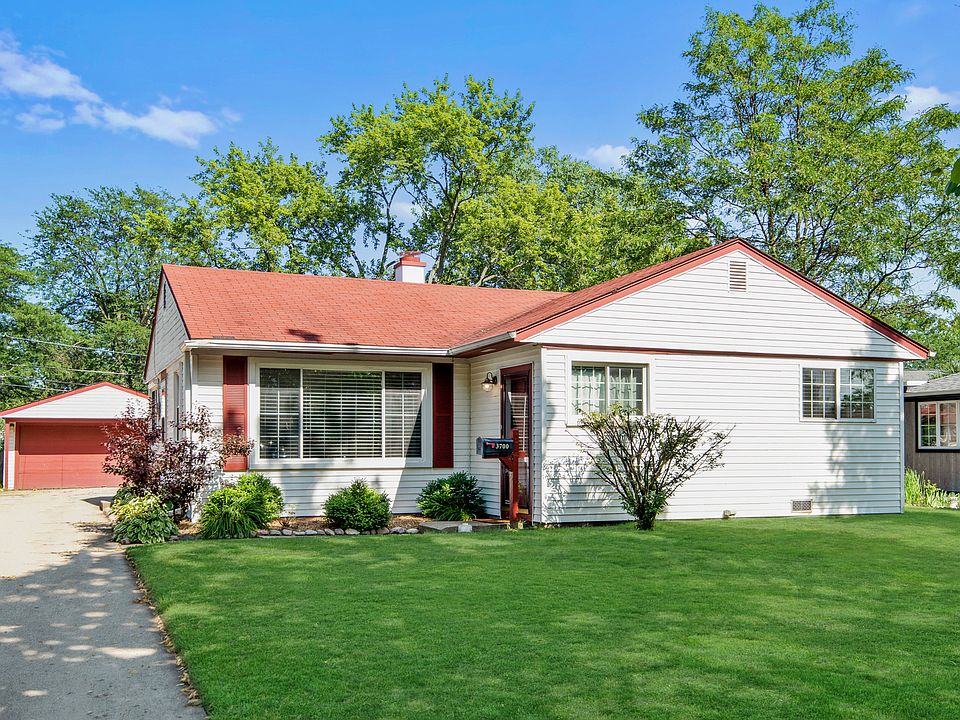 3700 Bobwhite Ln, Rolling Meadows, IL 60008 Zillow