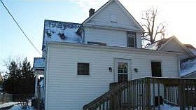 2nd image of 1016 E 15th St