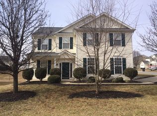 6008 Parkside Cir, Winston Salem, NC 27107