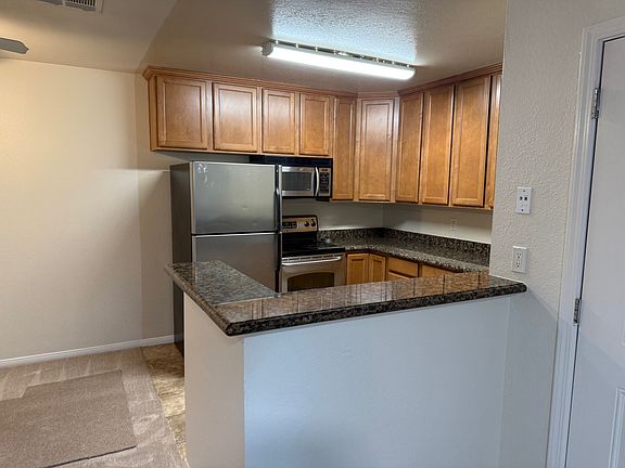 3rd image of 3715 Tallyho Dr APT 164