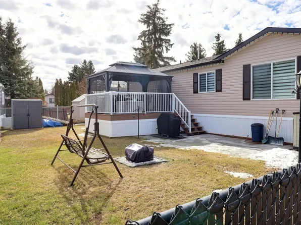 307 Evergreen Park NW, Edmonton, AB T5Y 4M2