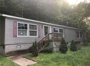 3577 N Fork Rd, Chapmanville, WV 25508
