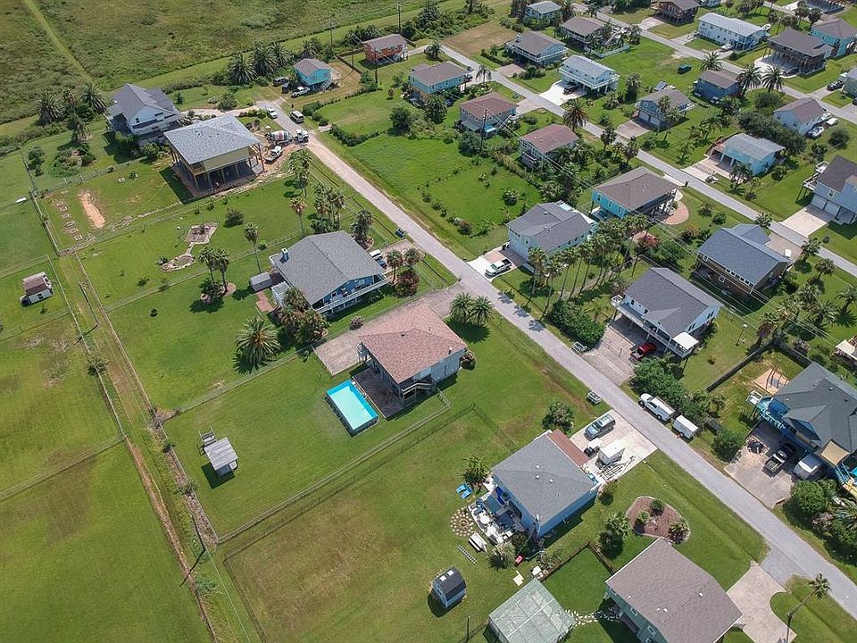 Overhead drone shot to show you how nice and large the pool is and the size of the backyard.