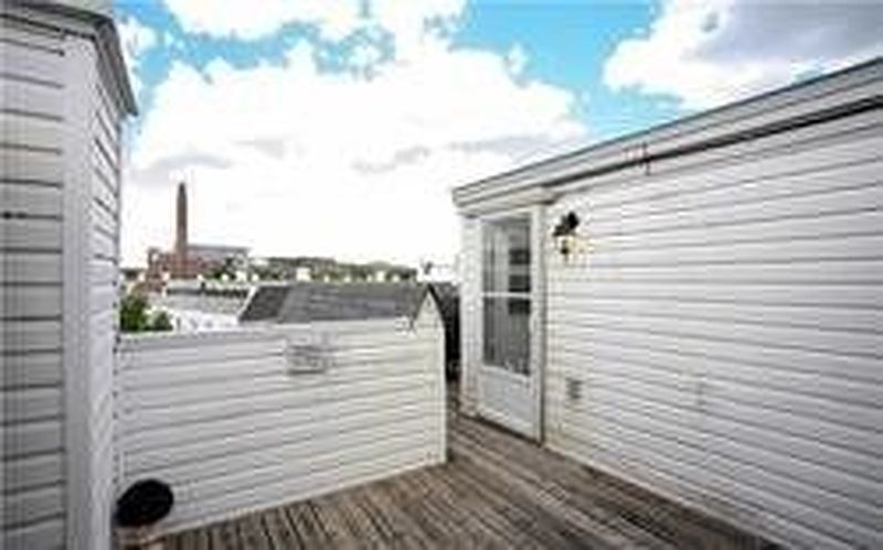 Toronto Townhouse for rent - 2 Bedrooms — photo 19