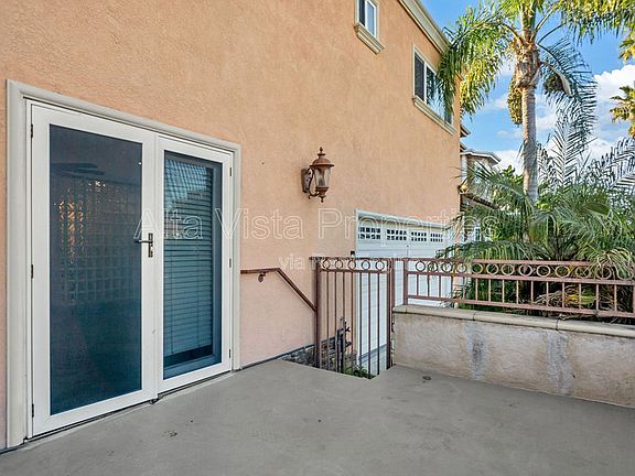4th image of 4070 Morrell St Unit 4