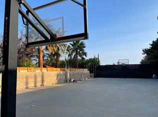 41118 Summitview Ln, Palmdale, CA 93551