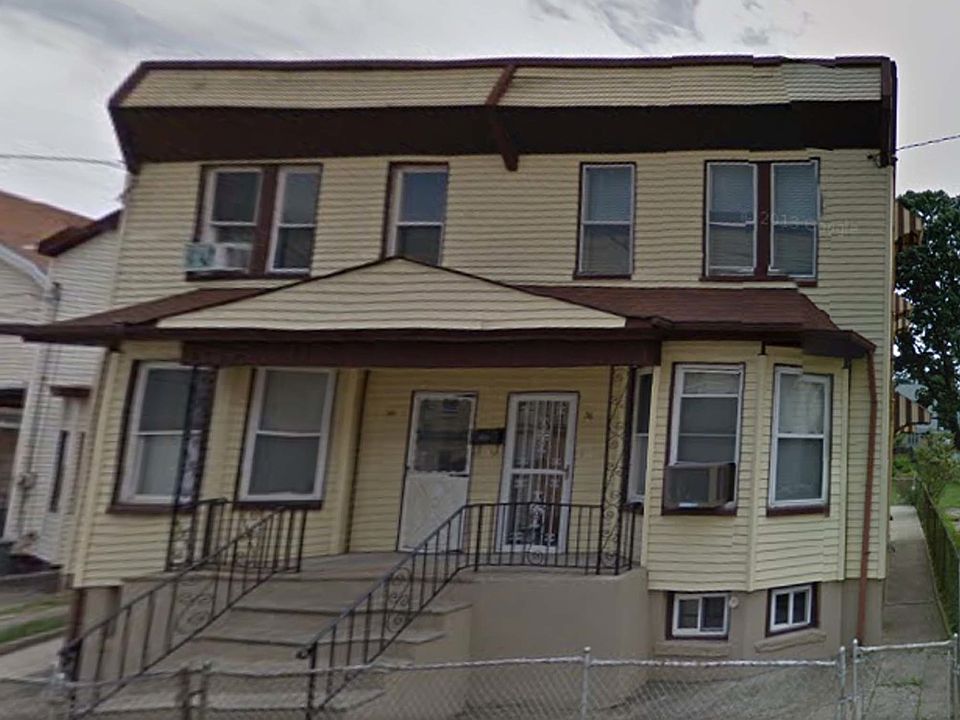 2nd image of 34 Coeyman St APT 1