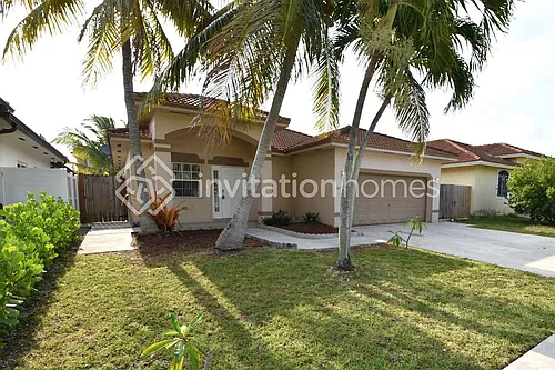 18051 SW 144th Ct Photo 1