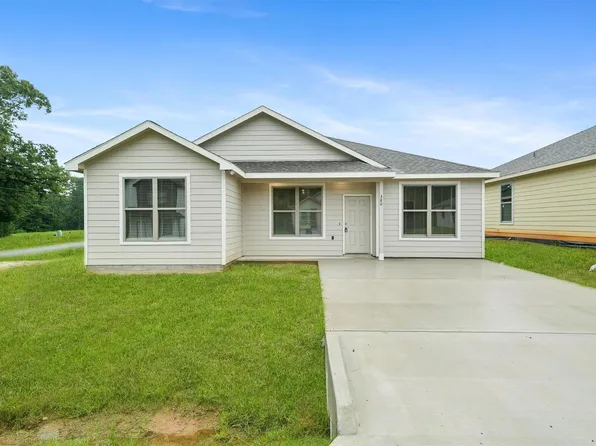 380 Byrd Dr, Lufkin, TX 75901