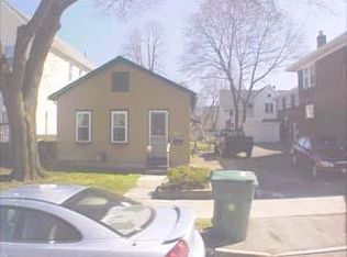 1068 S Clinton Ave, Rochester, NY 14620