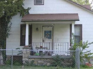 408 SE Leland St, Topeka, KS 66607