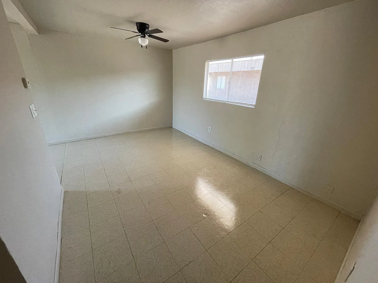 1 bed, 600 sqft, $650 — Photo 2
