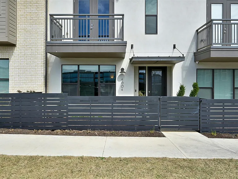 4604 Longevity Dr — Photo 2