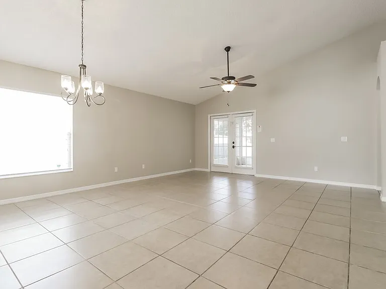 10139 Rivers Trail Dr — Photo 4