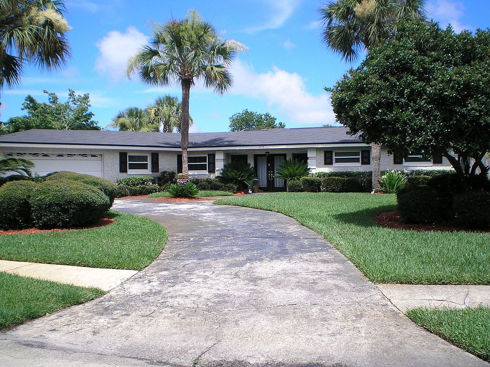 Front curbside appeal