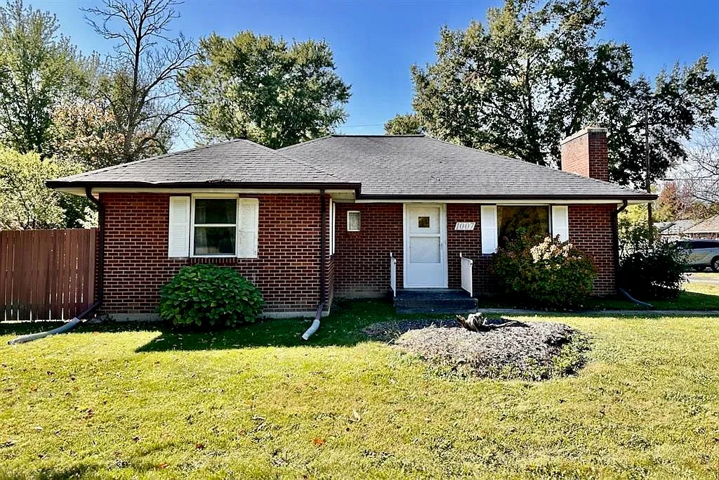 1007 N Tillotson Ave photo 1