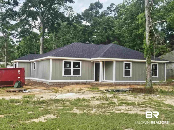 1915 Mary Jane Dr, Bay Minette, AL 36507