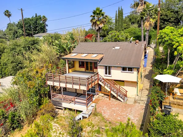 2052 N Alvarado St, Los Angeles, CA 90039