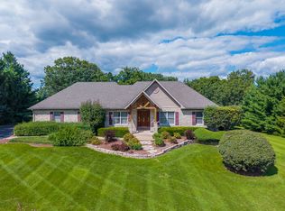 9206 Pine Needle Pass, Bull Valley, IL 60097