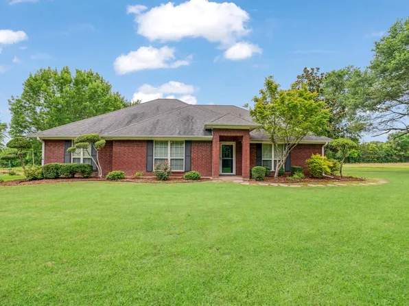 1200 Key West Rd, Paris, TX 75462