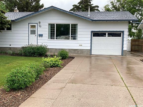 4th image of 35 Redwood Dr