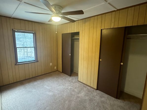 2260 Douglas Run Rd, Sutersville, PA 15083