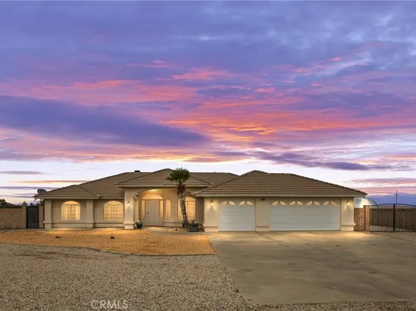 14358 Tioga St, Oak Hills, CA 92344